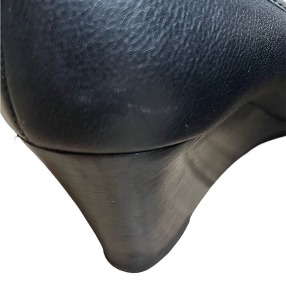 Tory Burch Classic Black Wedge Heels - Picture 14 of 15